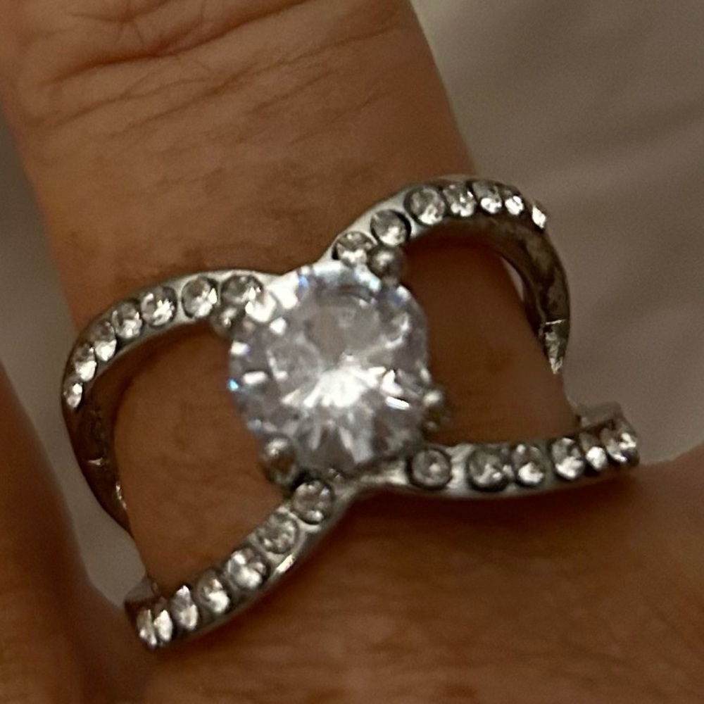Sterling Silver CZ Ring Size 9 Brand New in Package